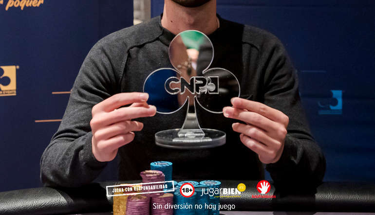 Trofeo de ganador del CNP