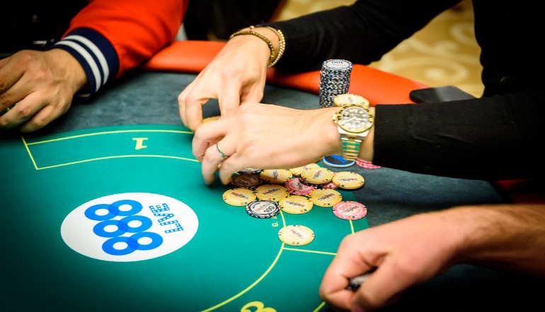 clases de poker para hacer bet